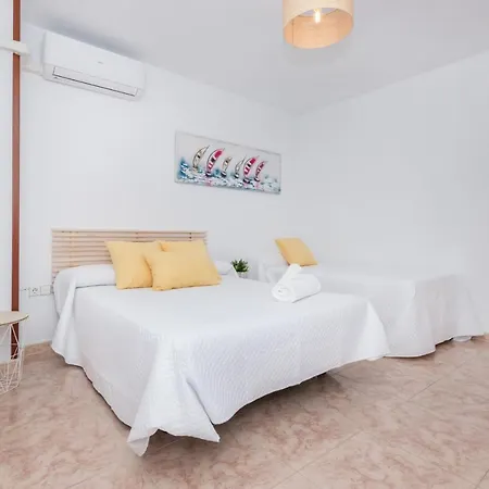 Daire Bhost - Carihuela Torremolinos