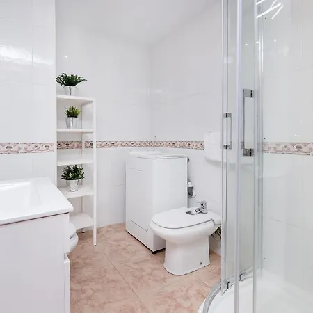 Daire Bhost - Carihuela Torremolinos