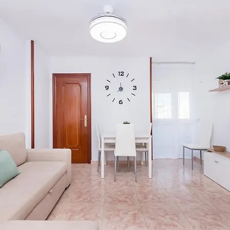 Bhost - Carihuela Torremolinos