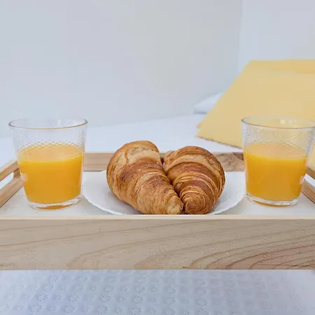 Bhost - Carihuela Appartement Torremolinos