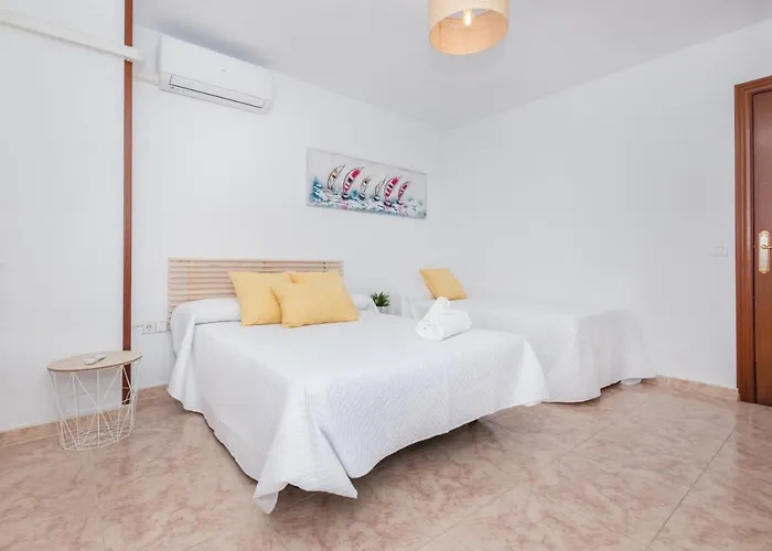 Apartment Bhost - Carihuela Torremolinos