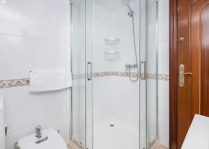 Bhost - Carihuela Apartment Torremolinos