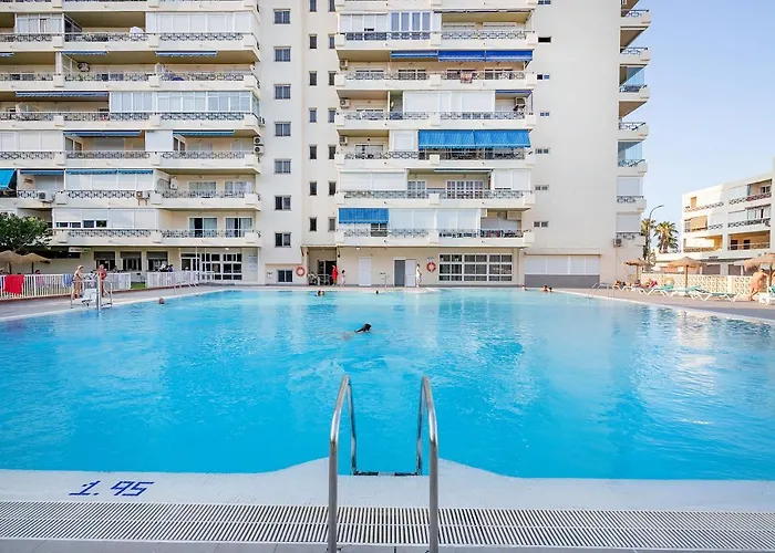 Bhost - Carihuela Apartment Torremolinos